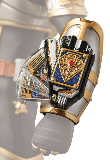 MEDICOM TOY - RAH DX 仮面ライダーブレイド キングフォーム