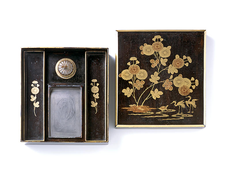 菊鶴亀蒔絵硯箱 - MIHO MUSEUM