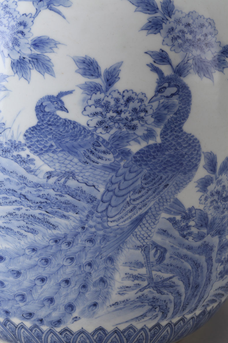 染付花鳥文水指 ｜ みかわち焼 三川内焼- 総合サイト