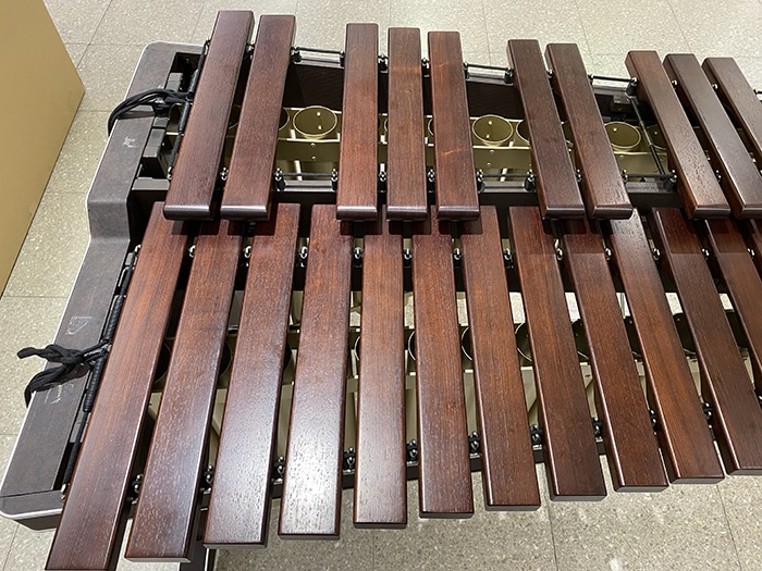 中古品】YM400C ヤマハ コンサートマリンバ（4クターブ）: ドラム