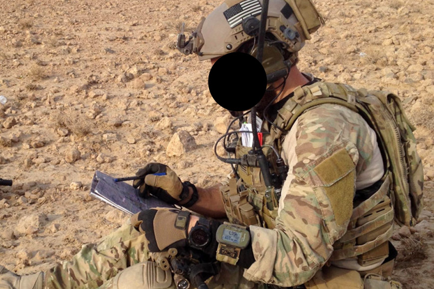 EOG GARMIN Foretrex 401 GPS リストストラップ マルチカム