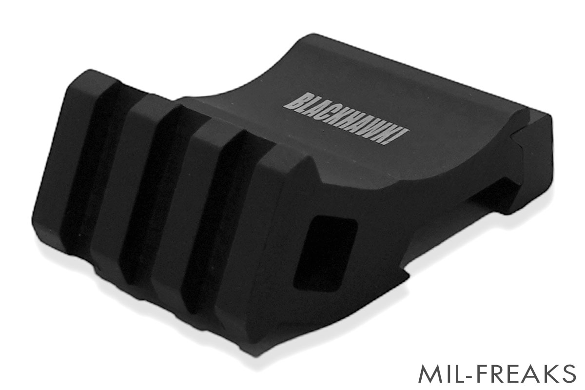 BlackHawk! 45度オフセット ピカティニー・レール マウント