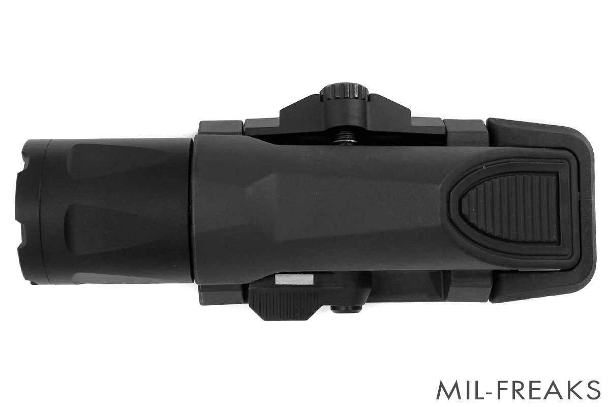 INFORCE WML White/IR Gen 3 ライフルライト ブラック │ ミリタリー