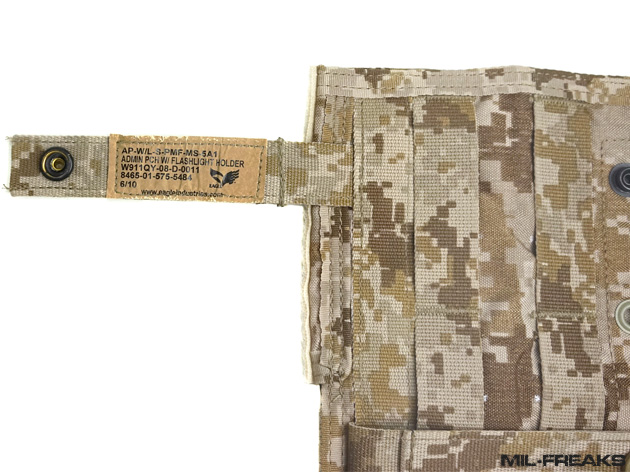 一点物] Eagle Industries アドミンポーチ フラッシュライトホルダー付