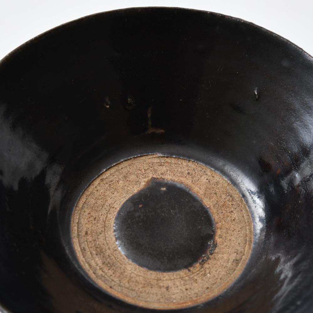 朝鮮（韓国） 李朝 黒釉碗 ｜ みんげい おくむら （日本と世界の民芸）