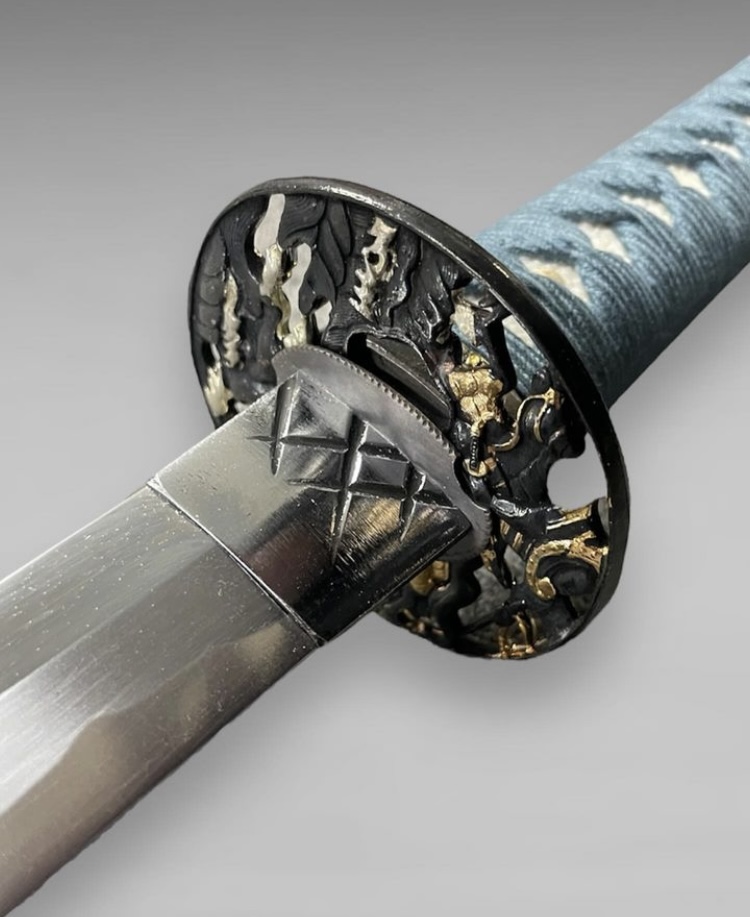 オーダーメイド居合刀（鉄紺柄巻、藤/石目） | 株式会社美濃坂｜美術