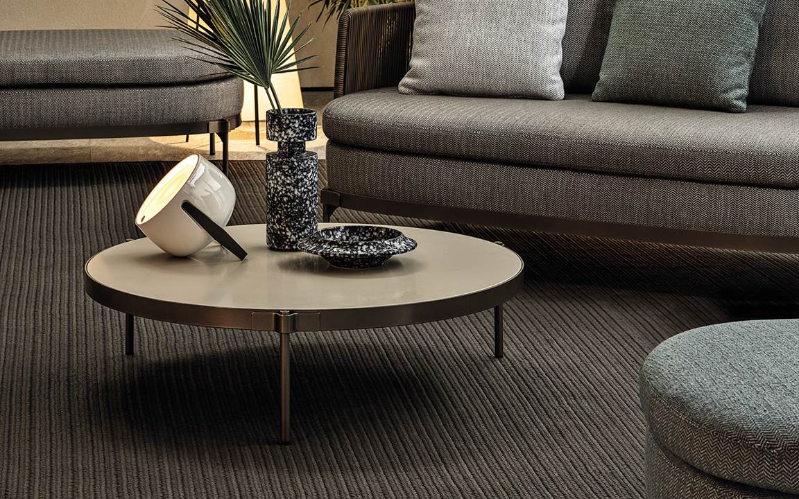 TAPE OUTDOOR | コーヒーテーブル - JA