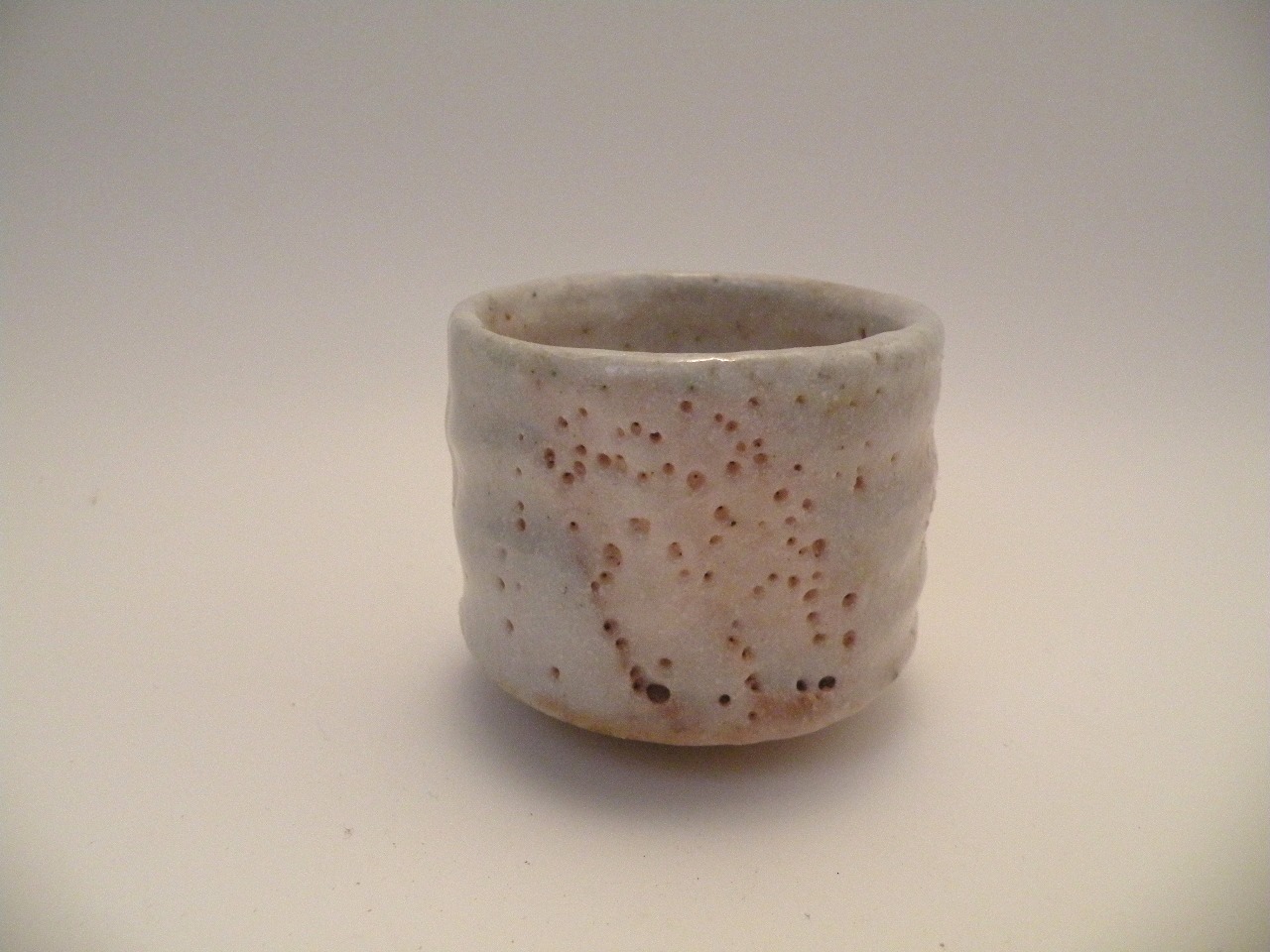 美濃焼伝統工芸品協同組合 | 志野ぐい呑