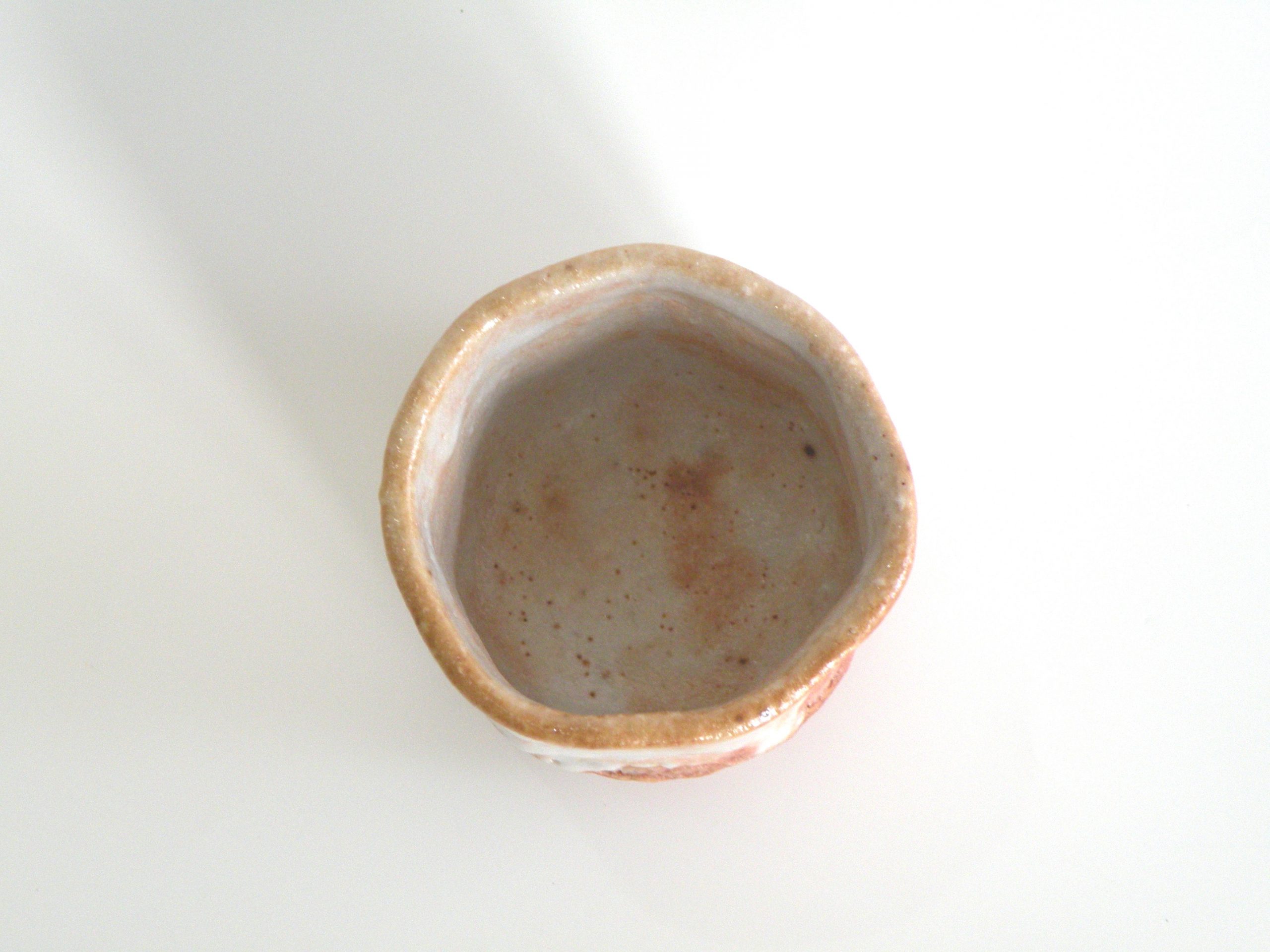 美濃焼伝統工芸品協同組合 | 志野ぐい呑 木箱