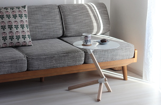 DUENDE TRE SIDE TABLE｜テーブル・デスク（机）｜インテリア・家具の