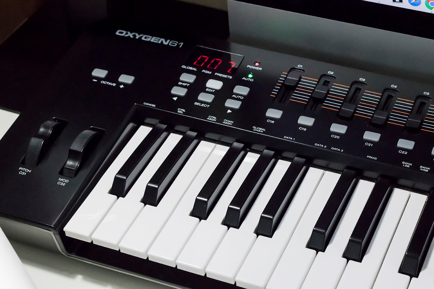 M-AUDIOのMIDIキーボードOXYGENのDirectLinkを使用してみる | misoblog