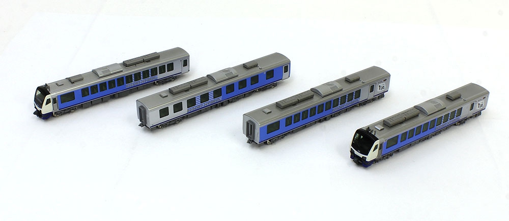 HB-E300系「リゾートしらかみ」(青池編成) 4両セット | KATO(カトー