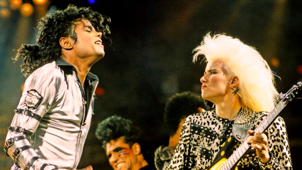 Jennifer Batten Is Asked About Michael Most – Michael Jackson