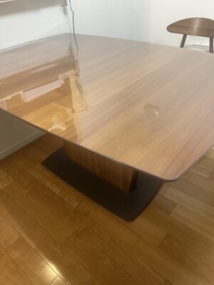 ボーコンセプトのミラノ(Milano)テーブルにオーダーしました | 透明