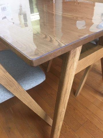 ウニコ・アディ【800×1500】に透明テーブルマットを敷いてみて | 透明