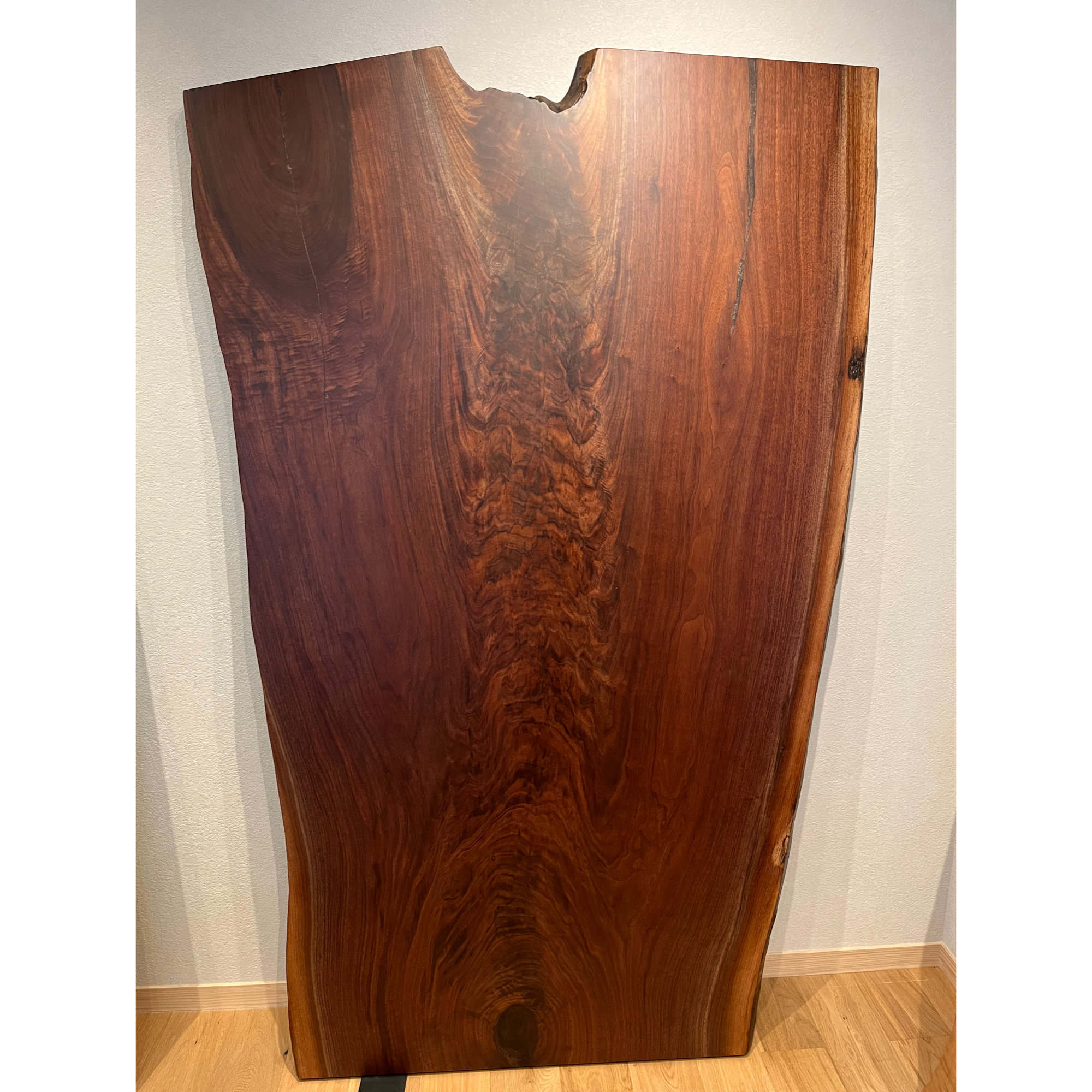 ウォールナット一枚板テーブル天板(mkc683-g44)｜無垢の家具｜粗木から