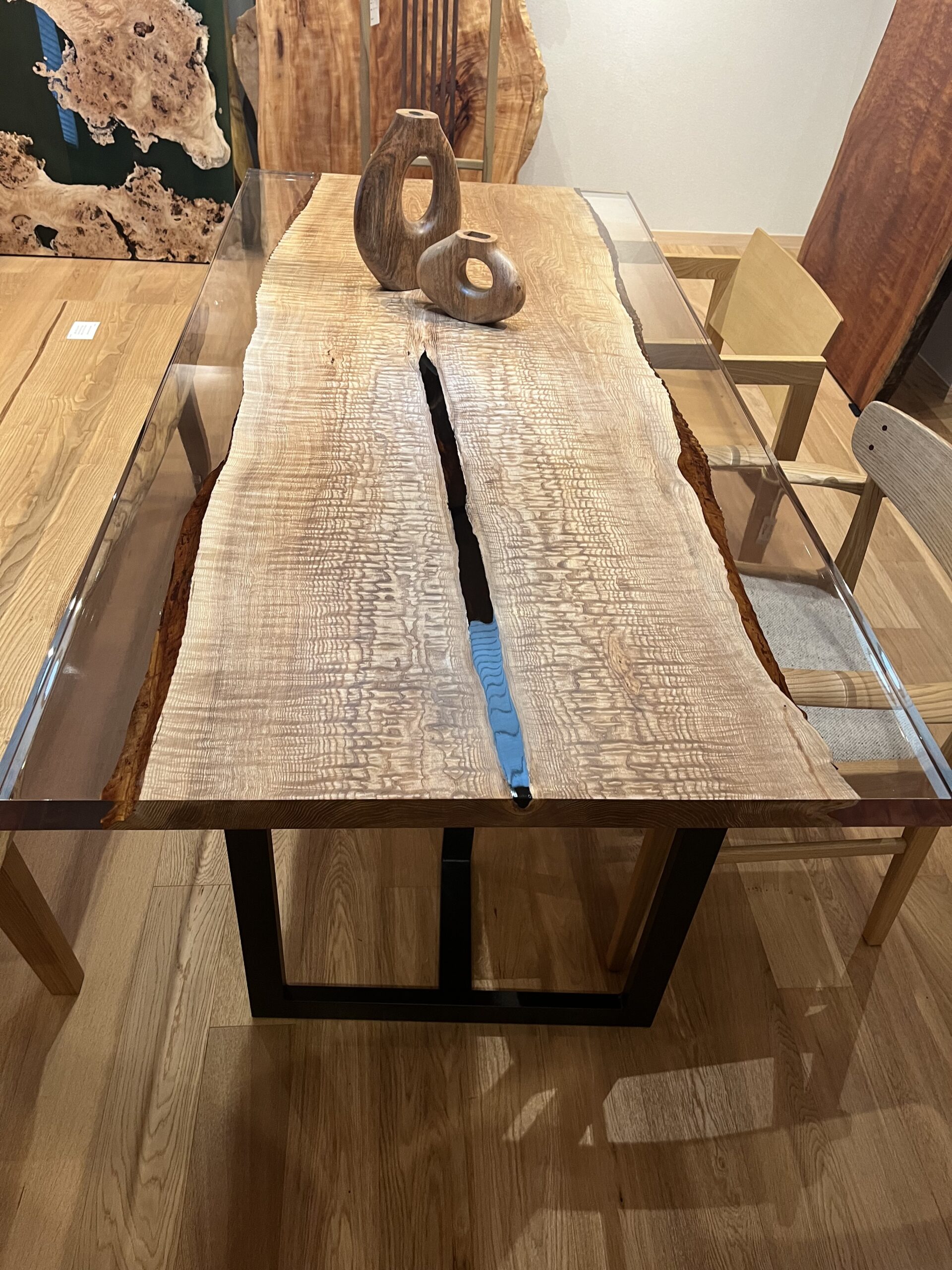 タモクリアレジンテーブル天板(mkc661g165r34)｜無垢の家具｜粗木から