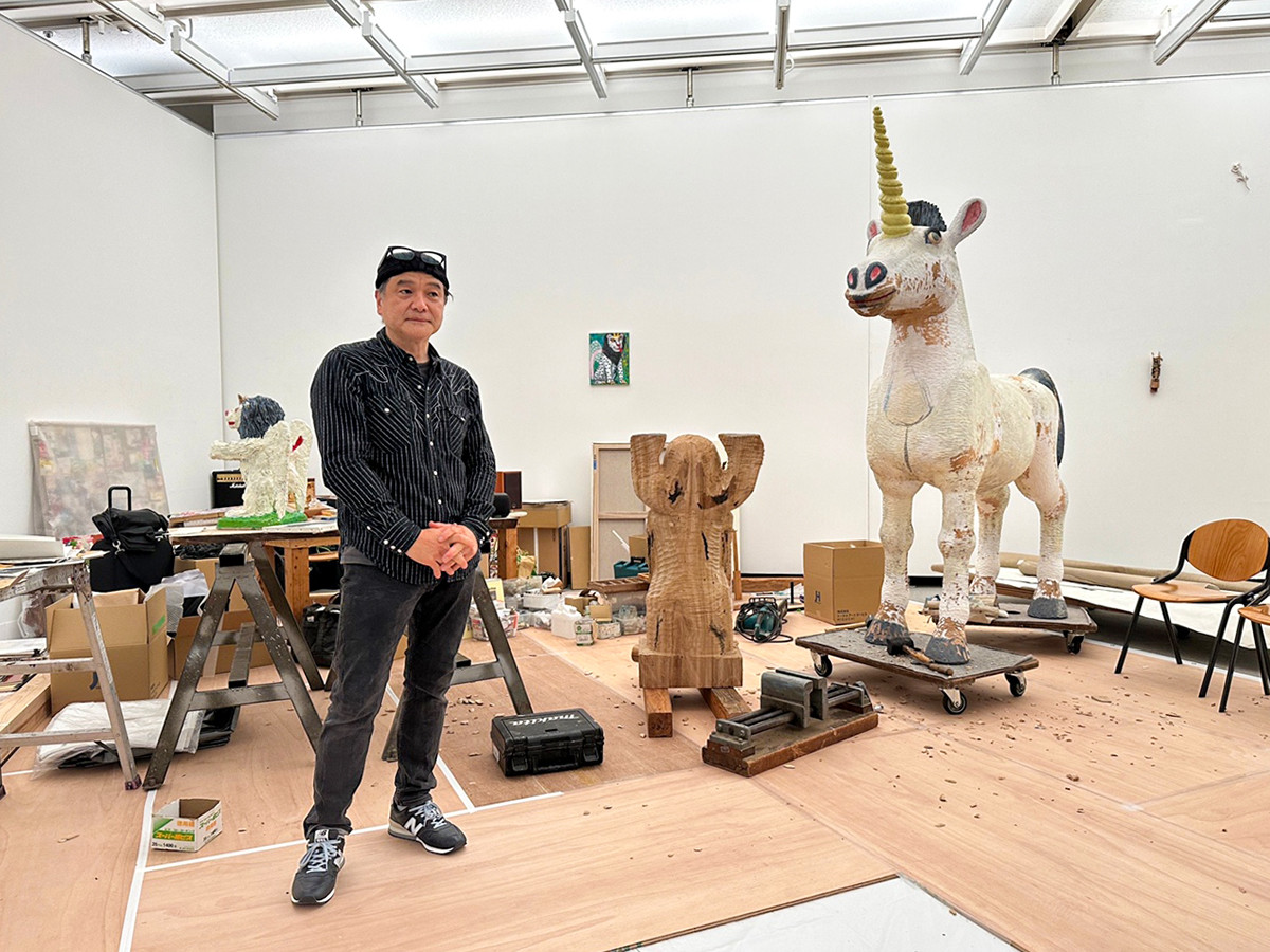 館内すべてが会場に ― 千葉市美術館「三沢厚彦 ANIMALS／Multi