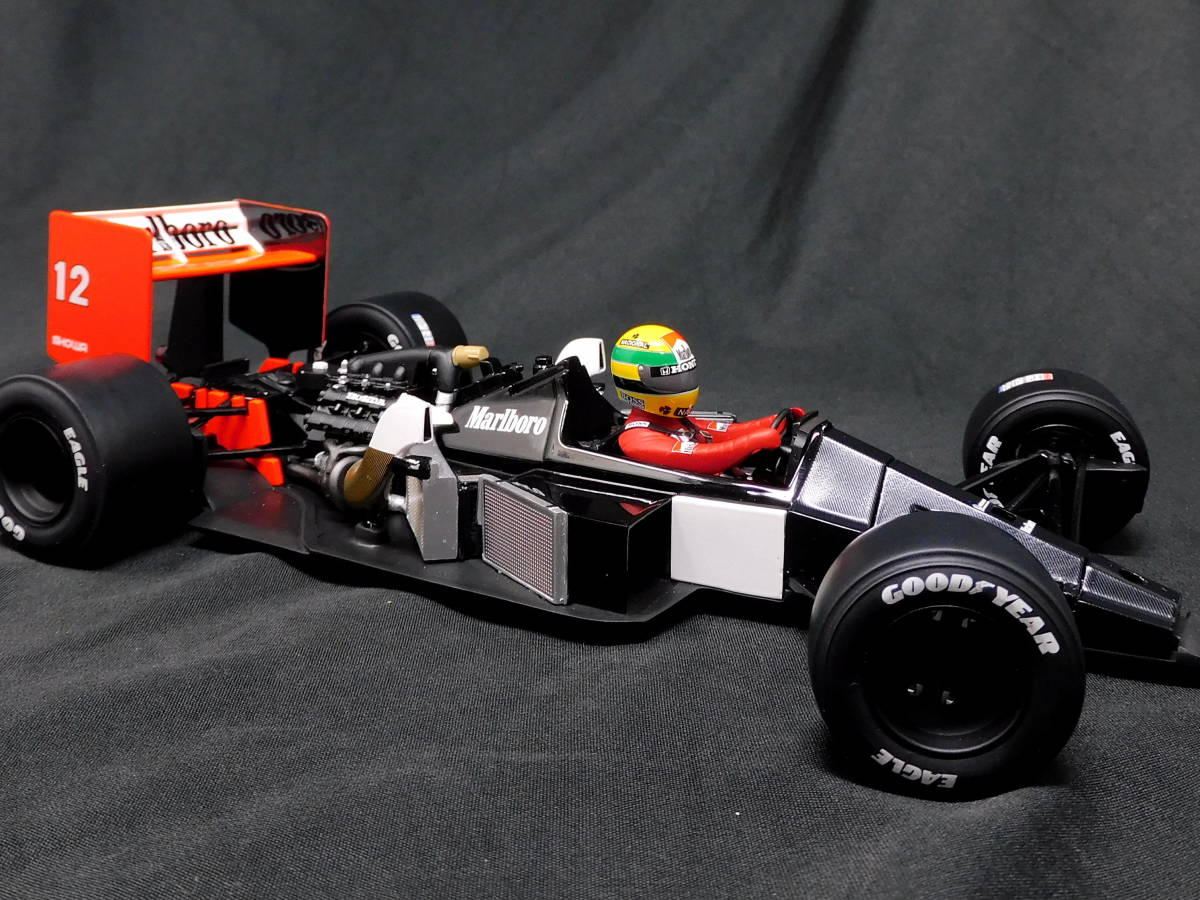 1/18マクラーレンMP4/4用マルボロデカール - ミュージアムコレクション