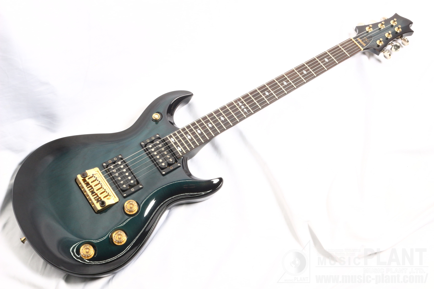 YAMAHA エレキギターYSG-T1 See Through Navy Sun Burst中古()売却済み