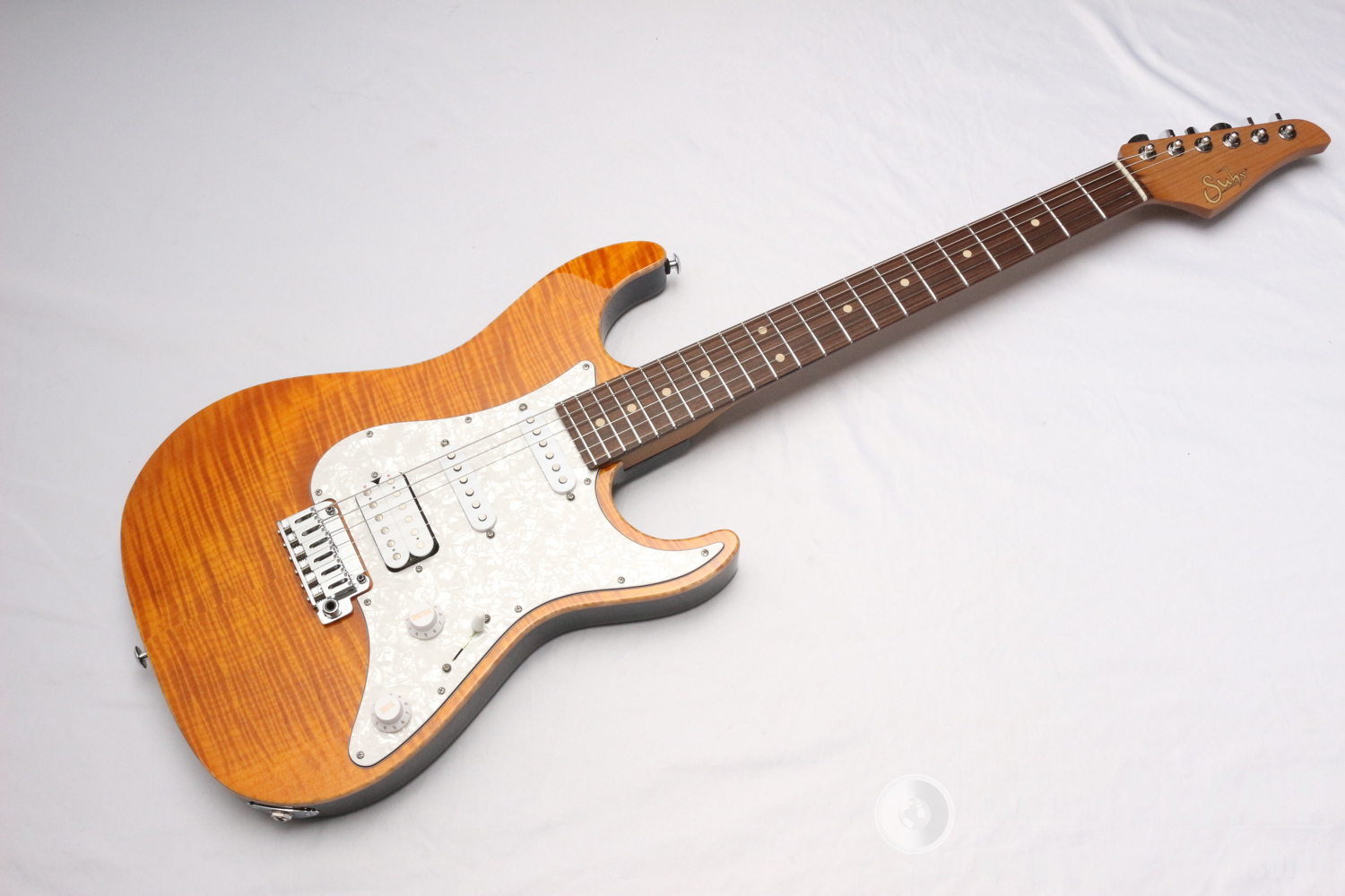 Suhr JE-Line Standardシリーズ エレキギターJE-Line Standard Plus