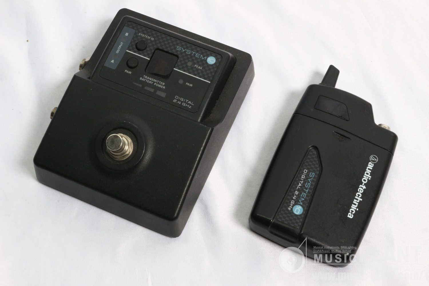 audio-technica ギターワイヤレスシステムATW-R1500 & ATW-T1001J