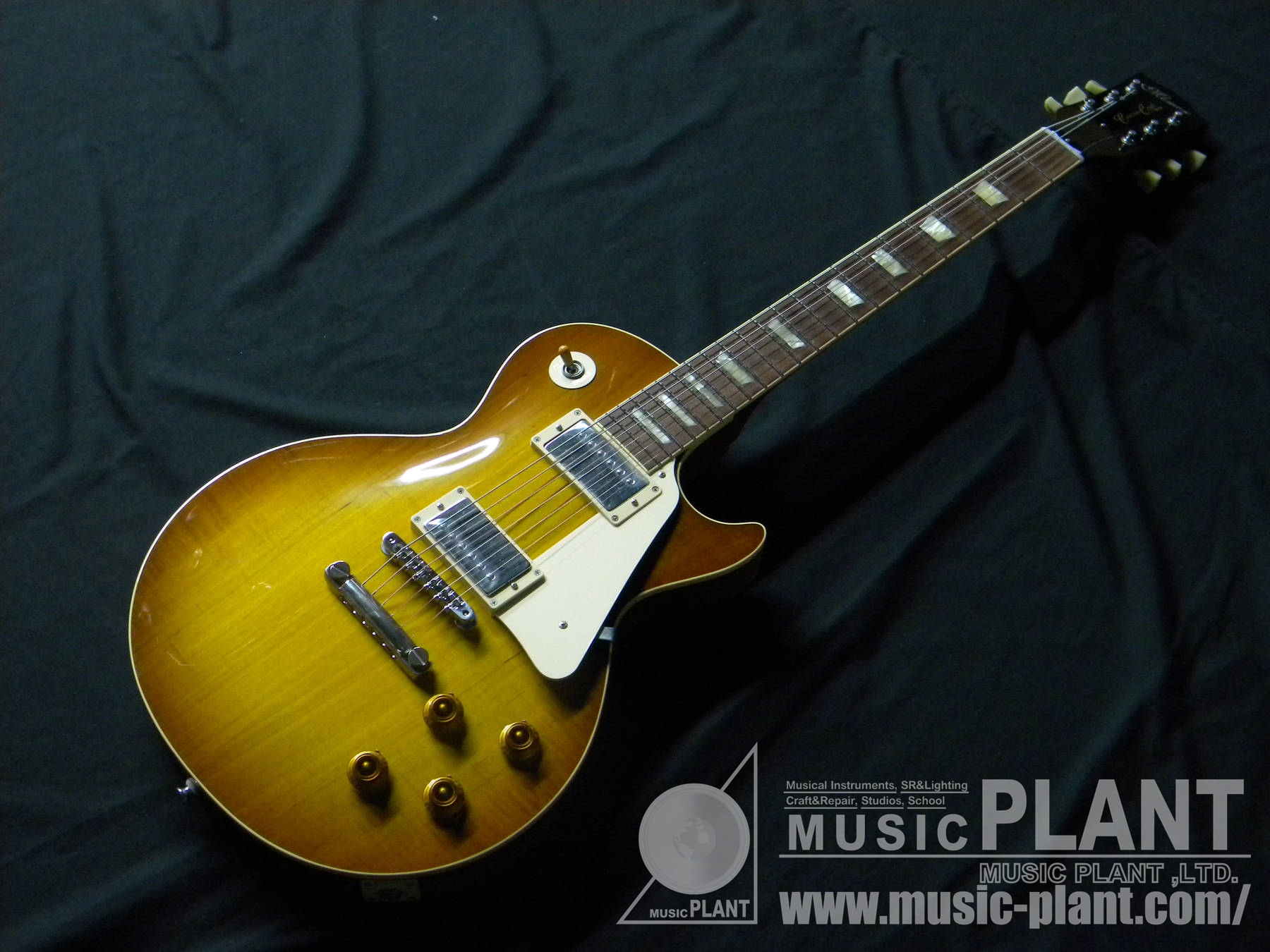 momose レスポールタイプMLS1-STD ll /Rアウトレット品()売却済みです