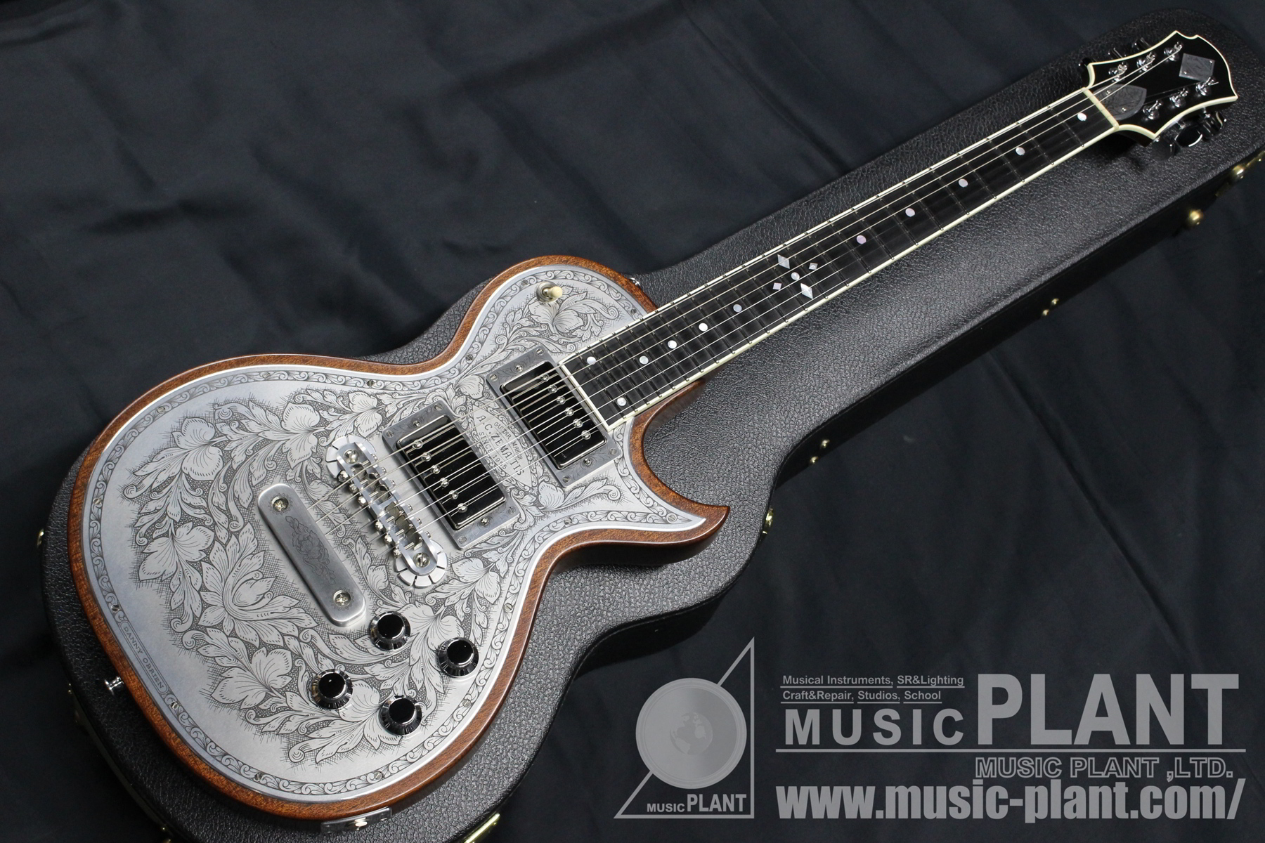 ZEMAITIS CUSTOM SHOP METAL FRONTシリーズ エレキギターCS24MF FR4C
