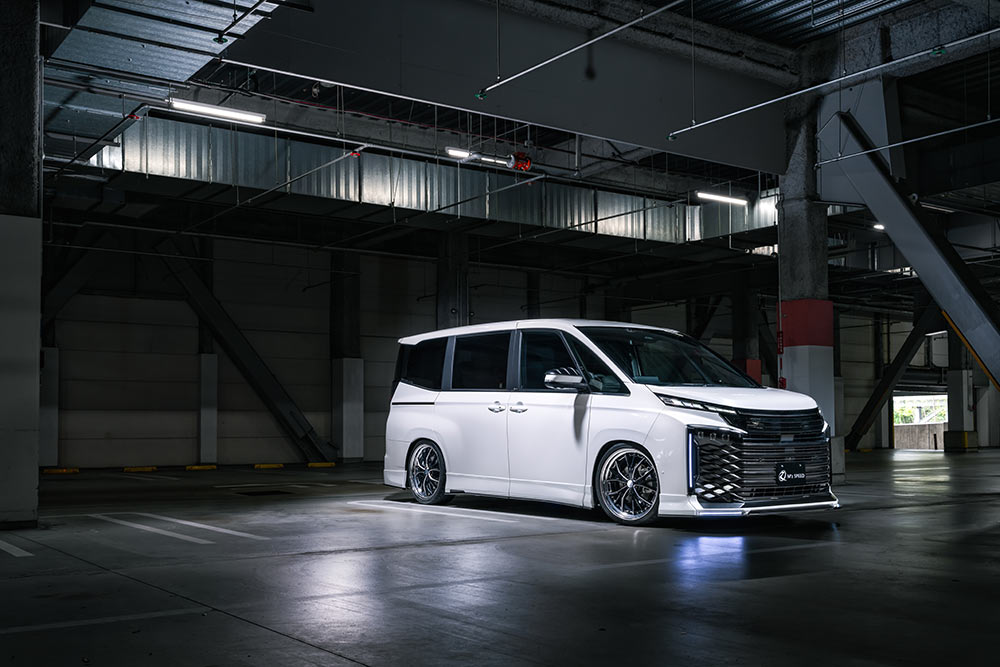 M'z SPEED | BodyKit | ヴォクシー | VOXY (MZRA9#W)S-Z/S-G (ZWR9#W