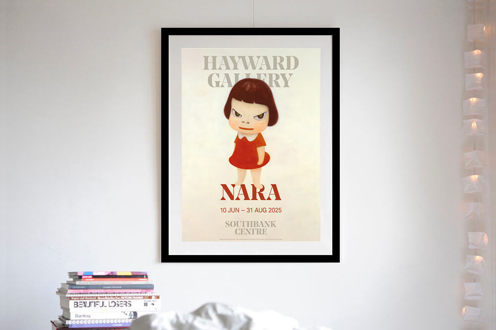 奈良美智 英国大規模回顧展の公式ポスター「Missing in Action」を通販