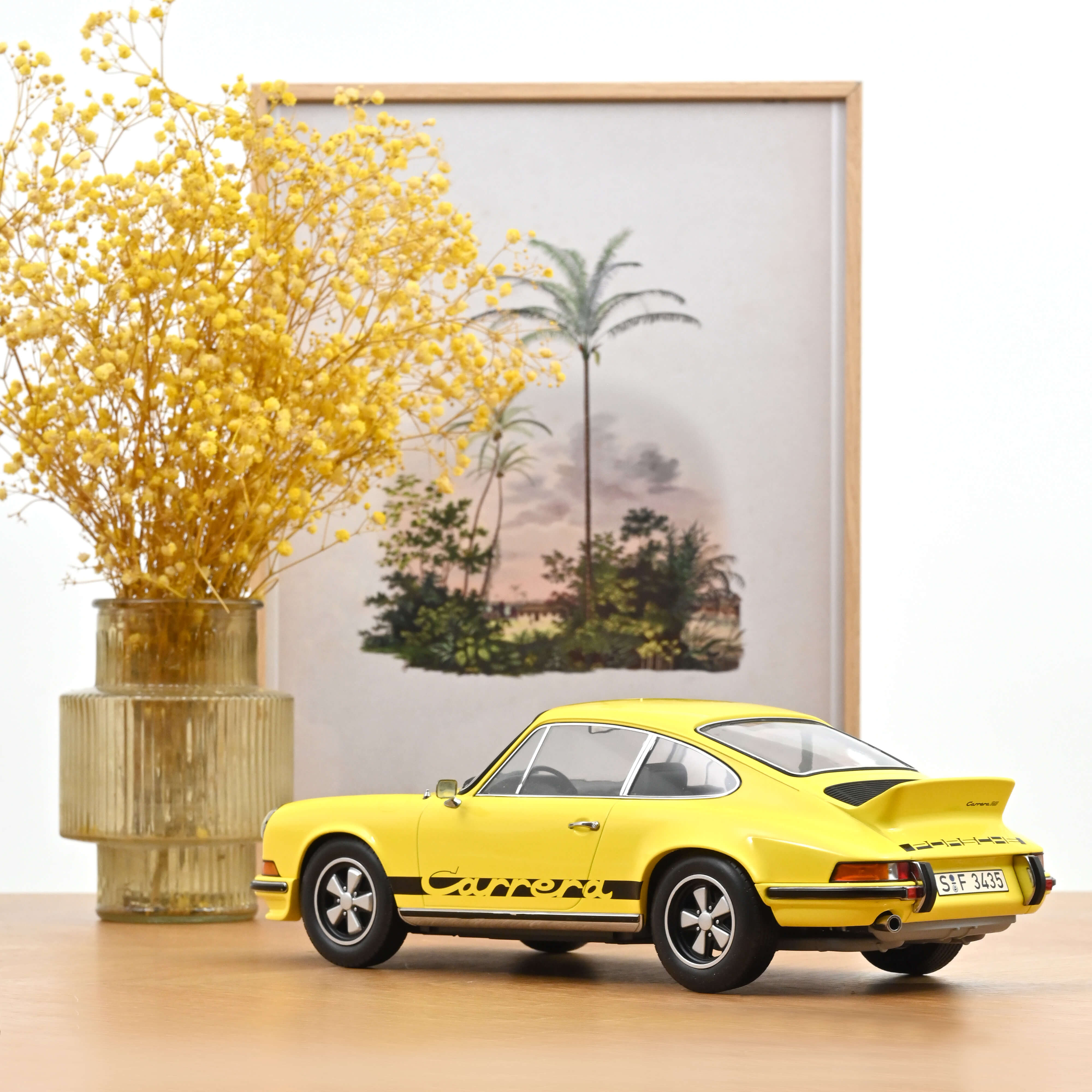 Porsche 911 Carrera RS 2.7 1973 Light yellow 1/12 - 200 pcs – Norev