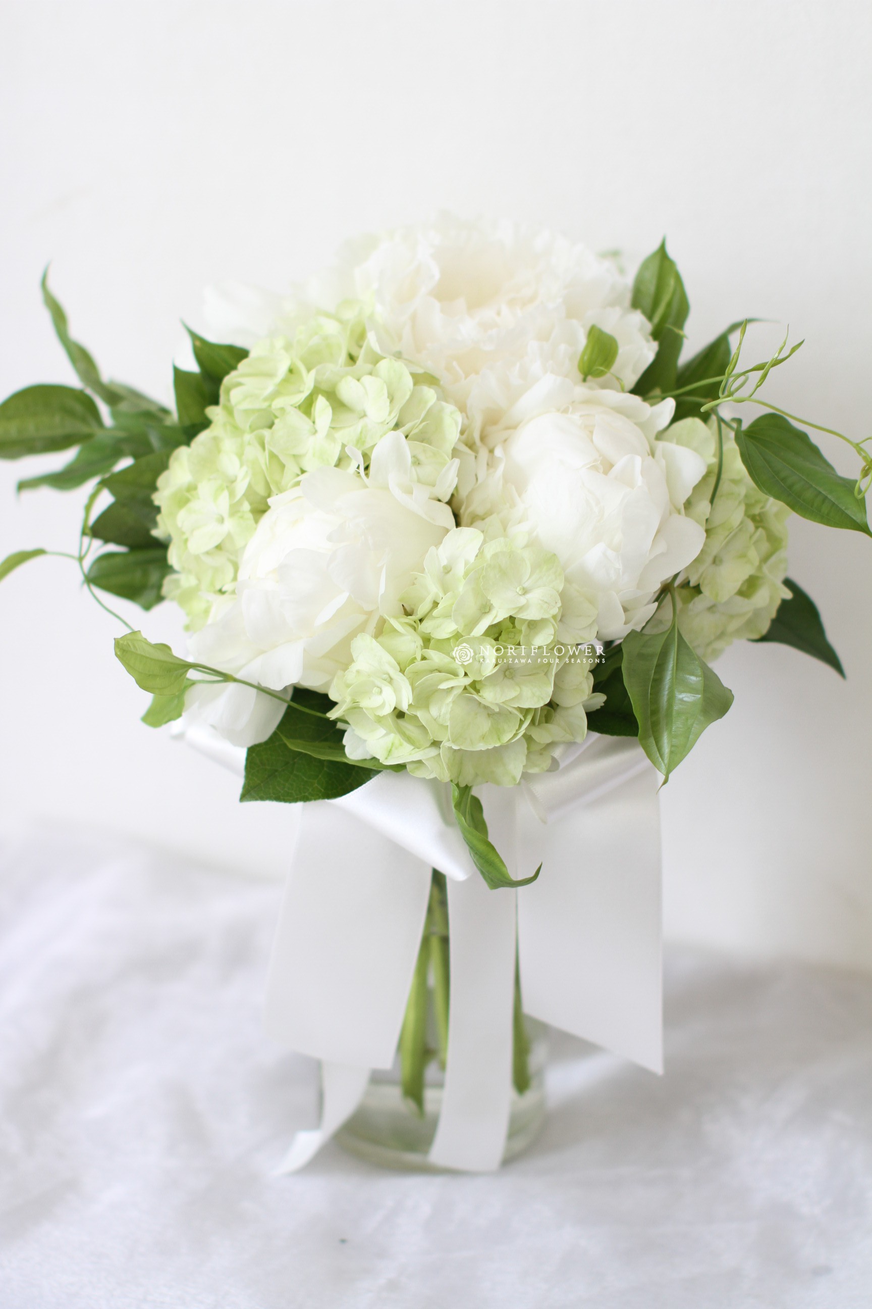 芍薬ウェディングブーケ : NORIFLOWER ‐ 軽井沢