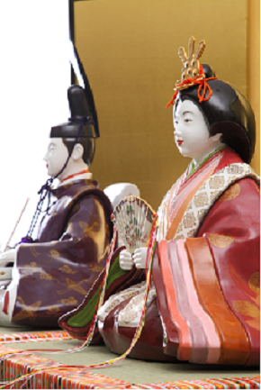 世界最大級のボーンチャイナ製｢大親王揃｣を展示中！ ｢ノリタケの森｣で