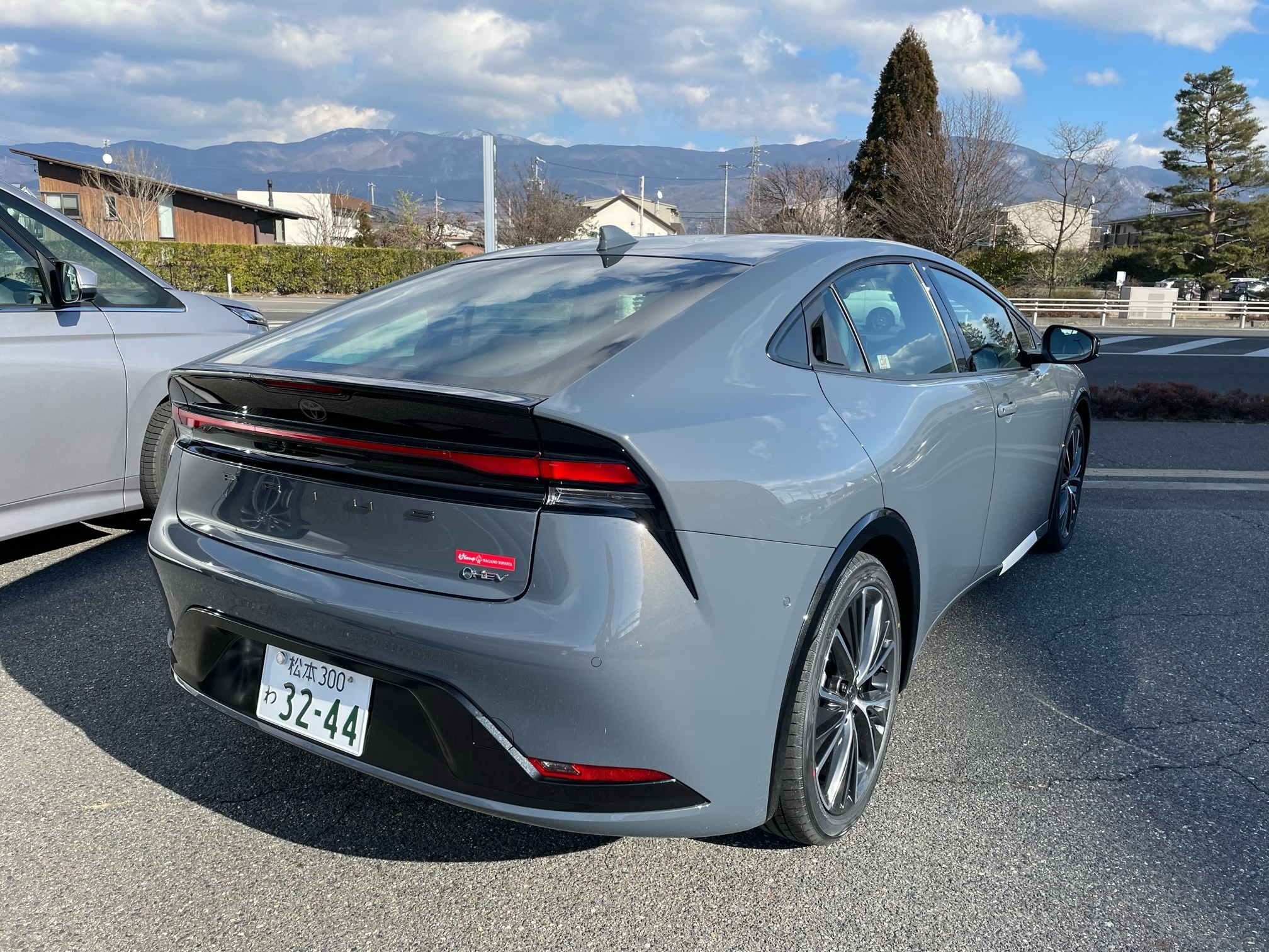 到着しました！新型プリウス