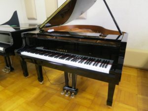 中古小型グランドピアノ特集 | 名古屋ピアノ調律センター