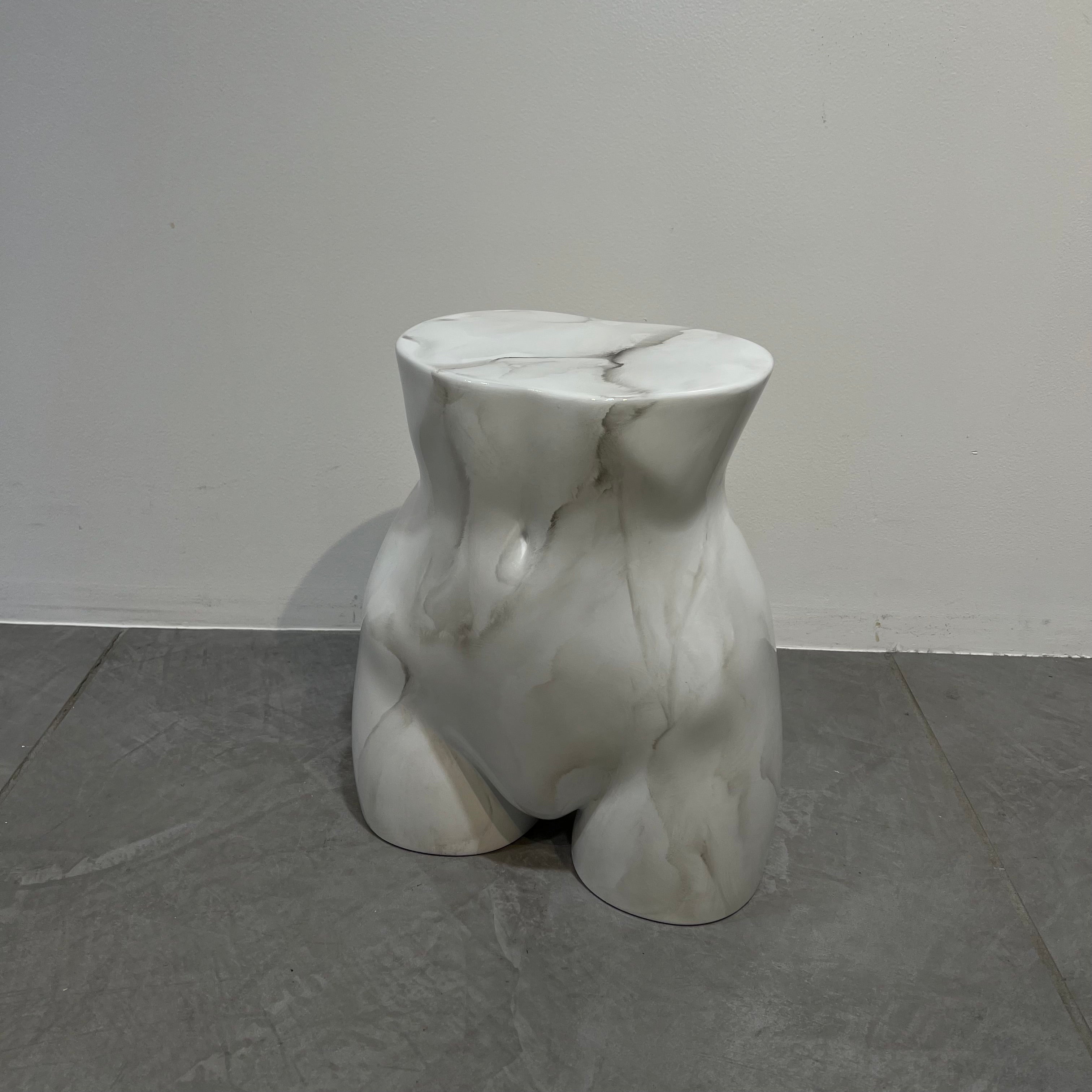 MANNEQUIN UPCYCLE 18 ART FURNITURE WHITE MARBLE – NANASAI ONLINE STORE