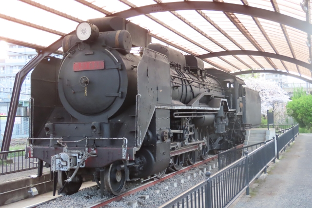 SL「D51」が奈良県王寺町の指定文化財に ナンバープレート4点も 鉄道の