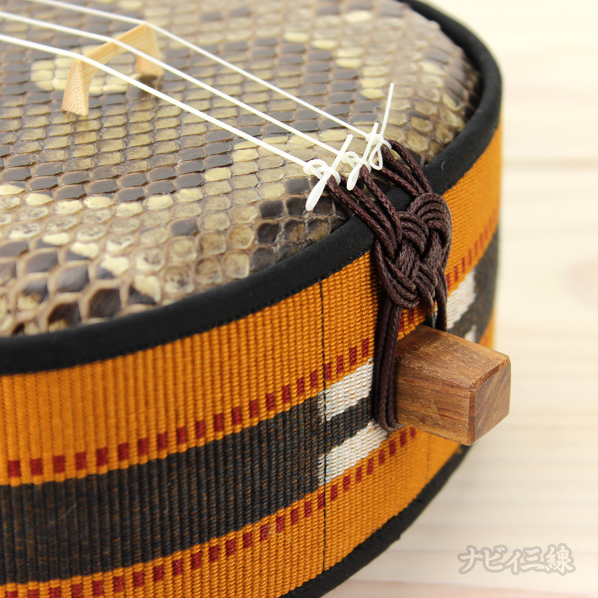 ナチュラル三線セット｜三線専門店ナビィ三線｜木目を生かした自然派