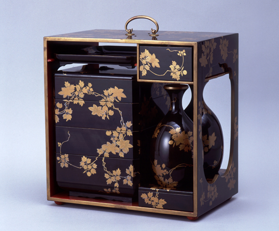 収蔵品紹介 公益財団法人鍋島報效会 徴古館