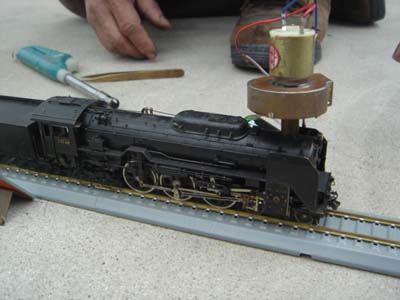 浮遊工作室(機関車製作部)