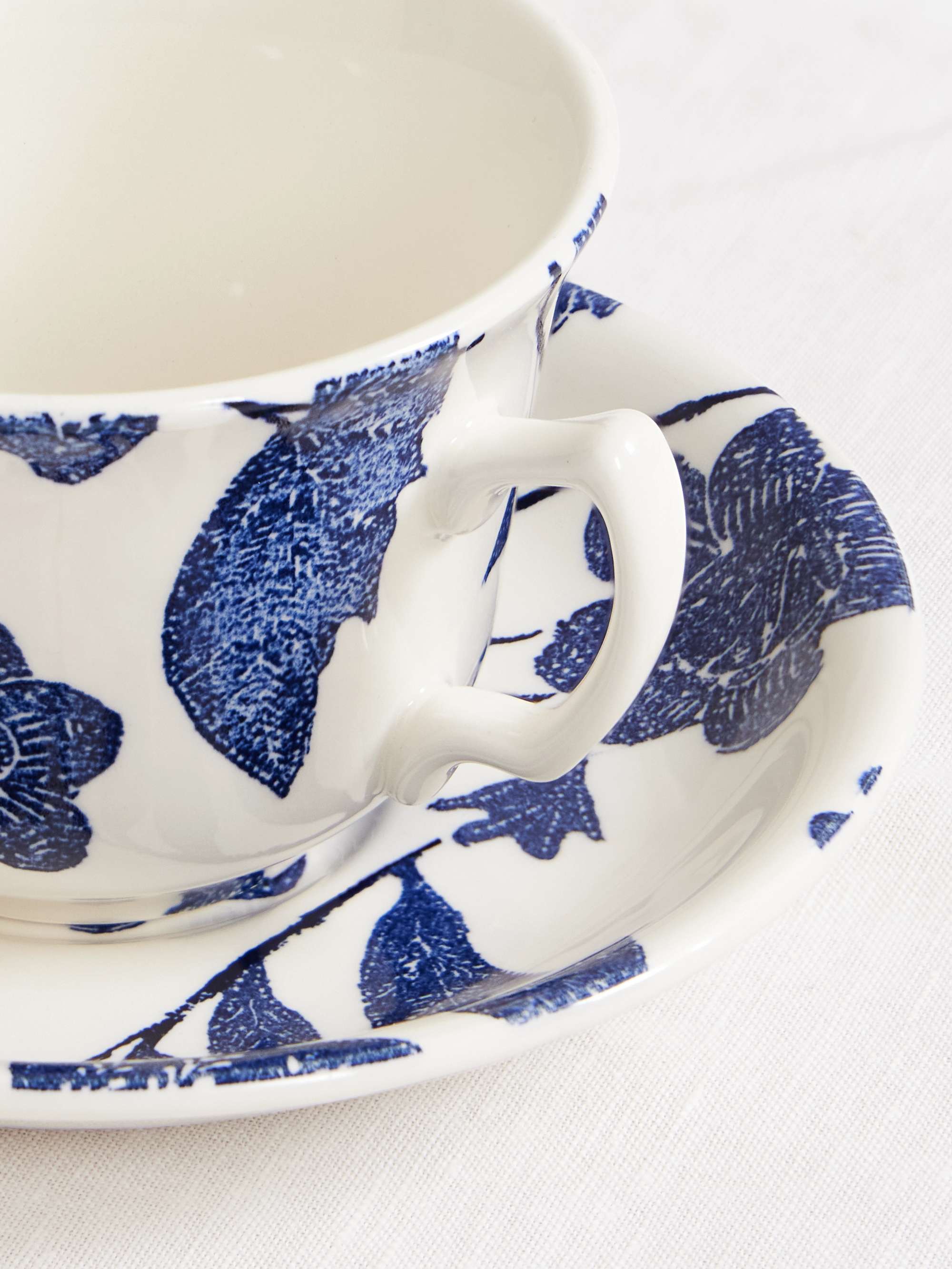 RALPH LAUREN HOME + Burleigh Garden Vine floral-print earthenware