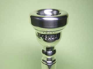 シルキー 新品トランペットマウスピース 13A4A