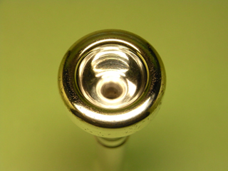 バック（ディープ・ピリオド） ヴィンテージTpマウスピース 3C