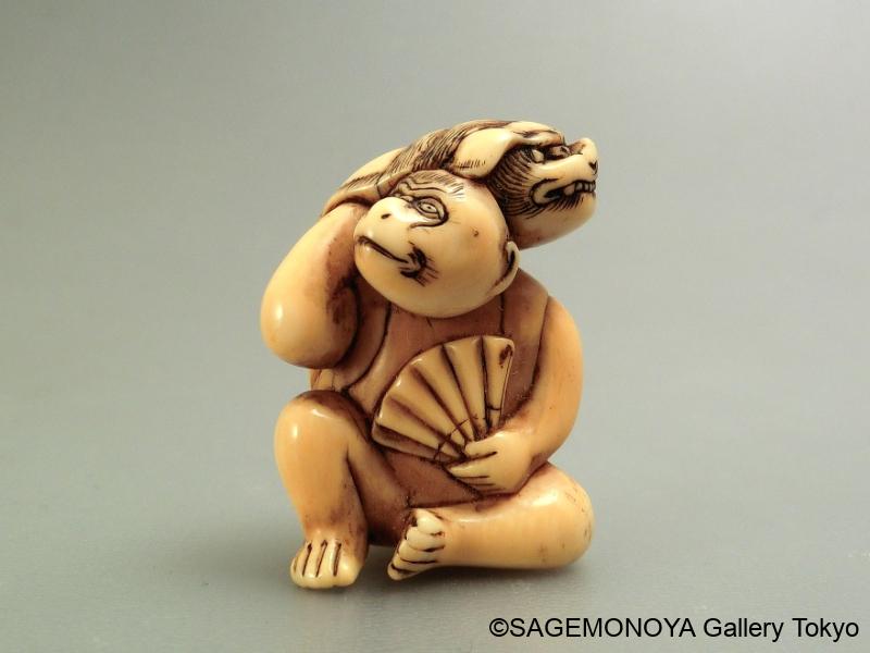 獅子舞猿 －形彫根付｜根付専門店「提物屋」