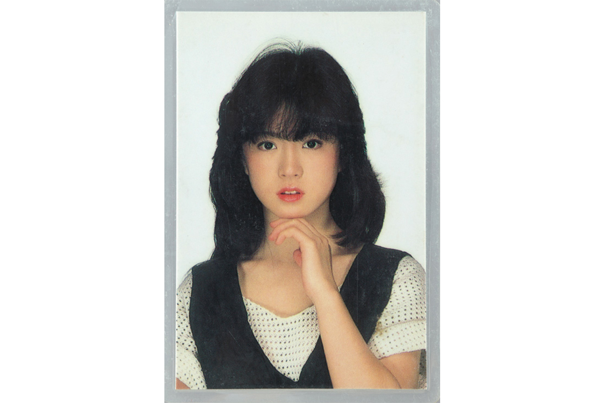 中森明菜、ピンク・レディー、山口百恵… フリマアプリで売買される