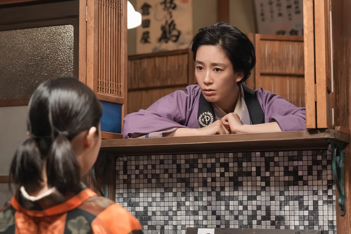 朝ドラ『ブギウギ』 ヒロイン趣里と7歳差の水川あさみが「お母ちゃん