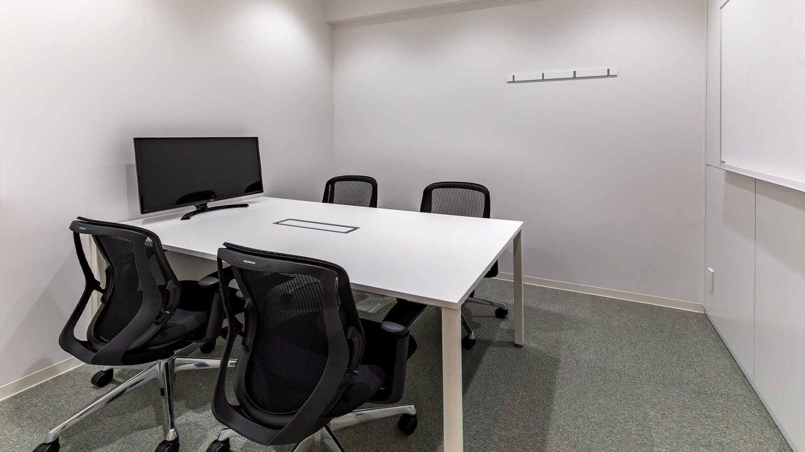 予約制】有楽町 / ZXY | 関東 | Store information | NewWork