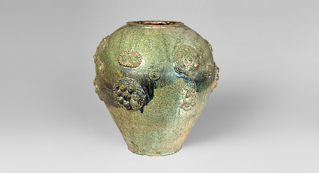 緑釉貼花文大壺｜根津美術館