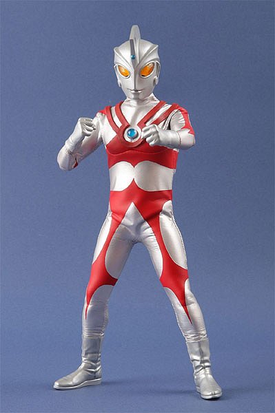 リアルアクションヒーローズ 378 ウルトラマンエース フィギュア
