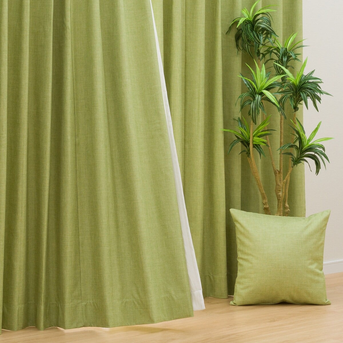 遮光1級・遮熱・遮音オーダーカーテン フェール2 イエローグリーン 2倍